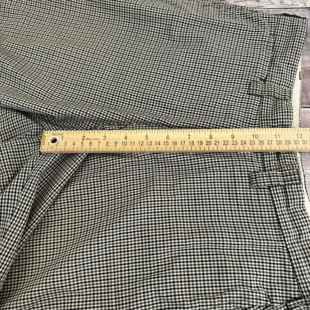 Vintage Banana Republic Shorts Men's 30 Plaid Flat Front Safari